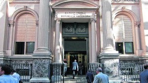 El ingreso disponible es algo más que el salario real