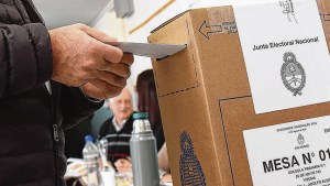 Este viernes arranca la veda electoral: ¿qué pueden hacer y qué no los precandidatos?