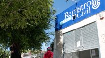 Imagen de Habilitaron una nueva plataforma digital para realizar trámites en el Registro Civil de Neuquén
