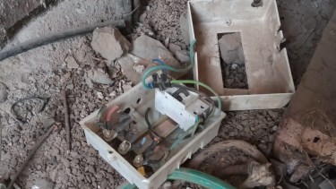 Se trata de una de las bombas que se utilizan para riego de espacios públicos, ubicada sobre calle Amilcar Regot. Foto gentileza.