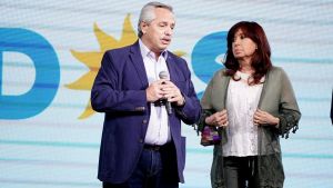Alberto y un relato que no ayuda a los acuerdos y le moja la oreja a Cristina