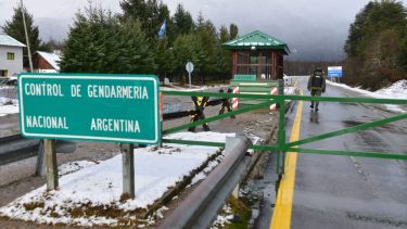 El paso Cardenal Samoré cerró a las 12 por problemas de agua en el complejo fronterizo. Archivo