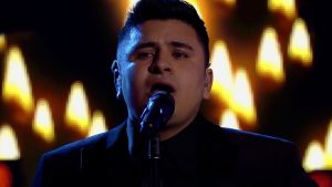 ¿Por qué la tartamudez de Francisco Benítez, el ganador de La Voz, no le afecta al cantar?