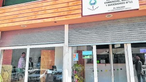 Ordenan a un Registro Civil inscribir el reconocimiento de la paternidad de una hija