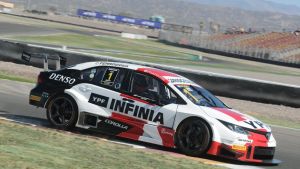 Rossi sacó ventaja desde la largada en el Súper TC2000