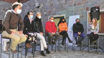 Imagen de La firma de un convenio se convirtió en un acto electoral en Bariloche
