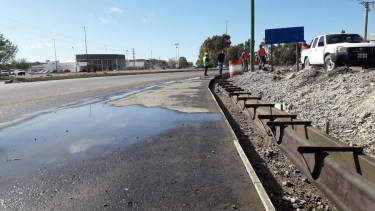 Los trabajos siguen en marcha en el ensanchamiento de la Avenida Perón.