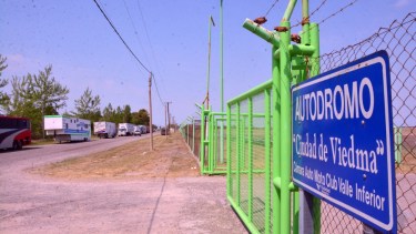 Imágenes de hoy en el autódromo de Viedma. Fotos: Marcelo Ochoa