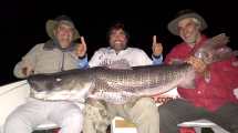 Imagen de Un surubí XXXL, 29 dorados, tres días de pesca inolvidable en Paso de la Patria