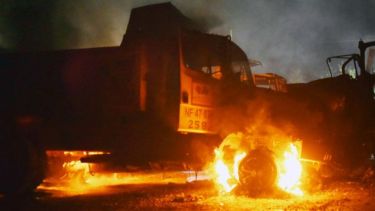 Las llamas devoraron las instalaciones de las termas en  Collipulli. Fue uno de los últimos ataques en Chile. 