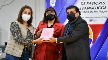 Carreras acordó la semana pasada en Jacobacci los beneficios en materia de vivienda y salud para los pastores de más de 60 años.