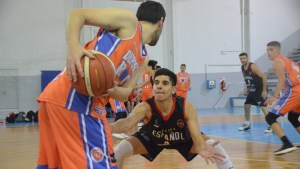 Básquet: Biguá frenó al «rojo» y en la Zona 1 hay tres punteros