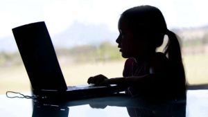 Junto a TikTok buscarán concientizar a adolescentes sobre grooming y cyberbullying