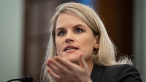 Graves denuncias contra Facebook e Instagram