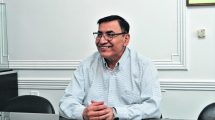 Imagen de Internaron al intendente de Cutral Co, José Rioseco, en Cipolletti