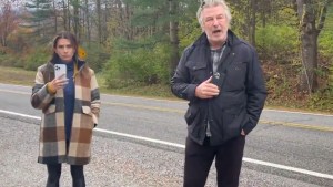 Alec Baldwin habló por primera vez tras la muerte de Halyna Hutchins