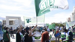 ATE, ahora en alerta contra la ley de teletrabajo en Neuquén