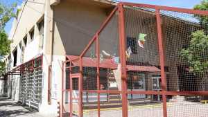 Suspenden clases presenciales en un colegio de Cipolletti por casos de covid