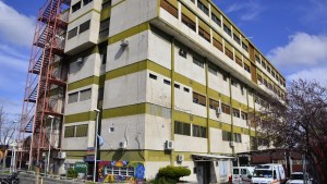 Insólito: se robaron un televisor de la internación del hospital de Regina
