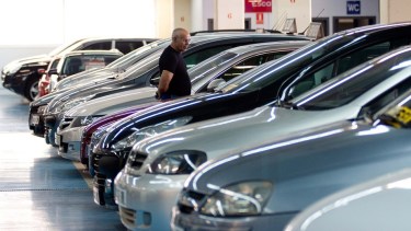 04/09/2009 El Prat de Llobregat venta de coches de ocasion en Mundiauto  foto Nuria Puentes