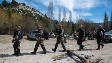 Fuerzas policiales de la provincia custodian la ocupación de la lof mapuche desde finales de septiembre (Foto: Archivo)
