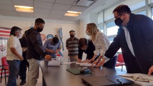 Un acuerdo entre el Gobierno y el INAI da un paso mas hacia el relevamiento de la comunidad Kaxipayiñ