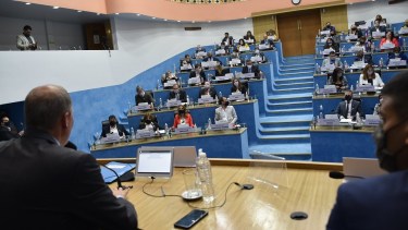 Río Negro: la Legislatura autorizó por mayoría el endeudamiento para 2022