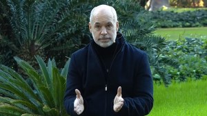 Dejará de ser obligatorio el barbijo al aire libre y en recreos en la Ciudad, anunció Rodríguez Larreta