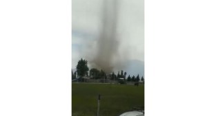 Un insólito tornado y caída de granizo afectaron a Tafí del Valle, en Tucumán