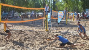 Una visita de lujo acompañará el arranque del circuito provincial de Beach Vóley en Neuquén
