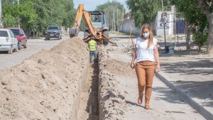 Comenzó la obra de pavimento en el barrio Tiro Federal de Roca