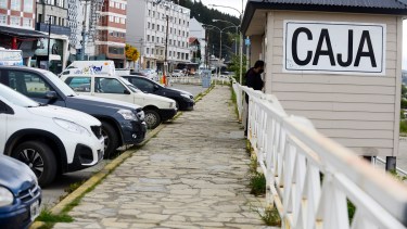 Los concejales de la oposición cuestionaron la falta de información oficial respecto a la situación legal con la empresa Powerlink. Foto: Chino Leiva