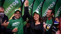 Imagen de Juntos Somos Río Negro festejó y espera la definición del segundo lugar