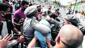 No hay una sola razón para que cubanos no salgan a marchar contra el régimen