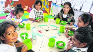 El hambre también va a la escuela