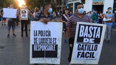 Lucas recibió un tiro en la cabeza que le provocó la muerte poco después. 