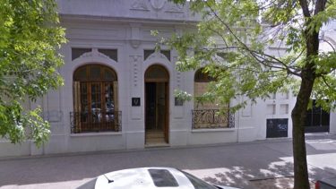 Familiares de la víctima se comunicaron con personal de la clínica, que desconoció el hecho.-