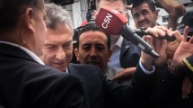Imagen de Video | Repudio: Macri le sacó el micrófono al periodista de C5N