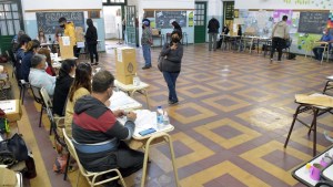 Hasta las 17 había votado el 64,5% del padrón