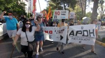 Imagen de Marcharon en contra de la base de Estados Unidos en Neuquén