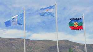Comunidades indígenas en conflicto en Rincón de los Sauces por el reclamo de personerías