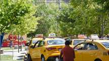 Imagen de Violencia y oposición a la consolidación del servicio «taxi rosa» en Neuquén
