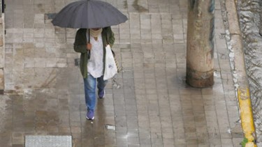 Los chaparrones podrían ser localmente intensos e intermitentes en la región.-