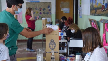 El voto parroquial en Cipolletti permite conocer con más detalle el comportamiento del electorado (Florencia Salto) 
