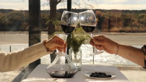 Los Caminos del Vino de Río Negro y 5 grandes bodegas para vivir una experiencia diferente