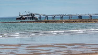 El puerto petrolero se construiría en el Golfo San Matías