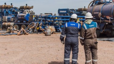 Son 7 las áreas operadas por 4 petroleras que aportan casi el 85% de la producción de shale total. (Foto: gentileza)