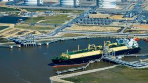 Los exportadores de GNL de Estados Unidos viran para Europa por los precios