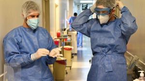 Un muerto y 106 nuevos contagios de coronavirus en Río Negro