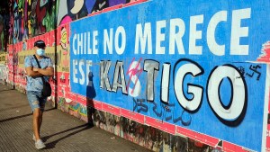 Con fuertes contrastes, Chile espera el balotaje presidencial de mañana